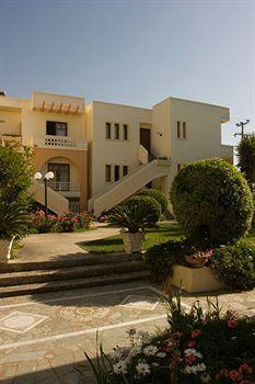 מאלמה Olga Suites מראה חיצוני תמונה