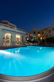 מאלמה Olga Suites מראה חיצוני תמונה