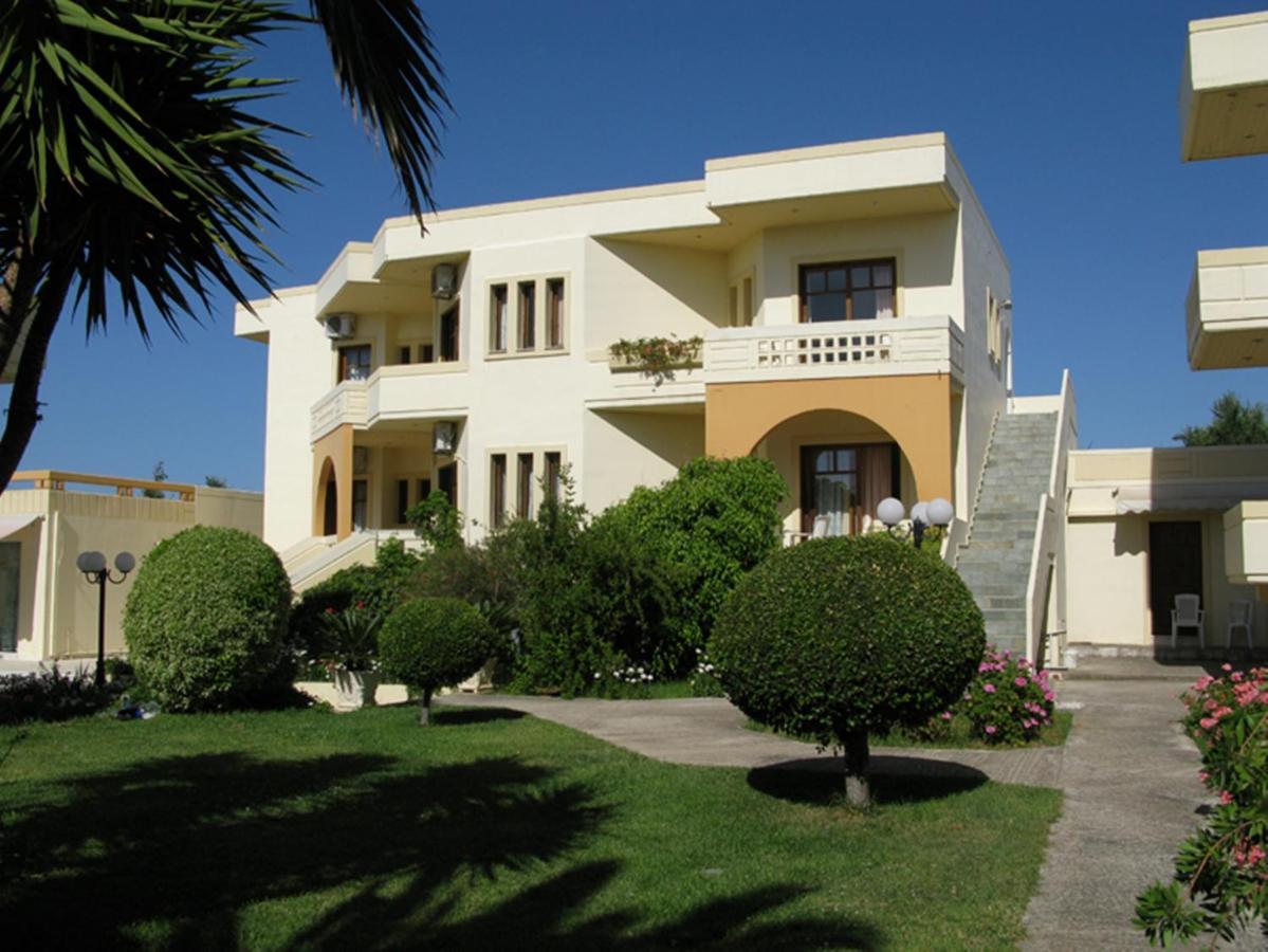 מאלמה Olga Suites מראה חיצוני תמונה